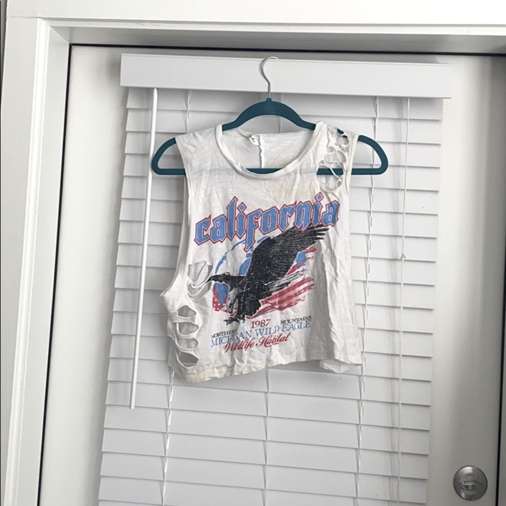 Distressed Cropped tee